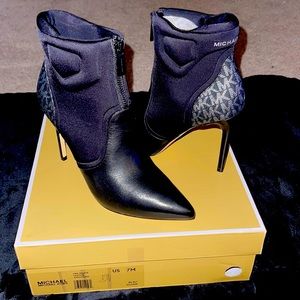 Brand New MK Logo booties with zipper front. Never Worn!!!!